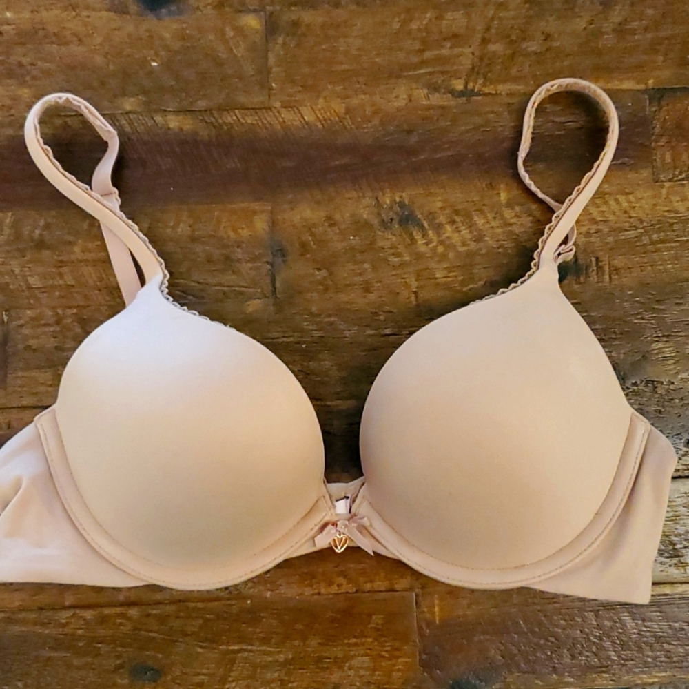 Victoria's Secret Beige Push Up Bra 34B